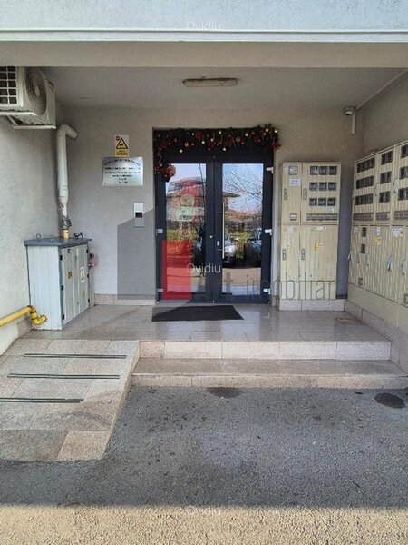 Drumul Taberei, Valea Doftanei, vindem apartament 3 camere + 2 locuri parcare.